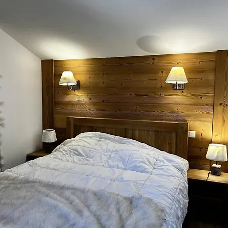 Quartz - Quartz N°544 Mae-1671 Lejlighed